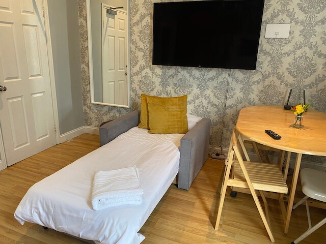 ビューティフル スタジオ アパートメント イン セントラル ロンドン