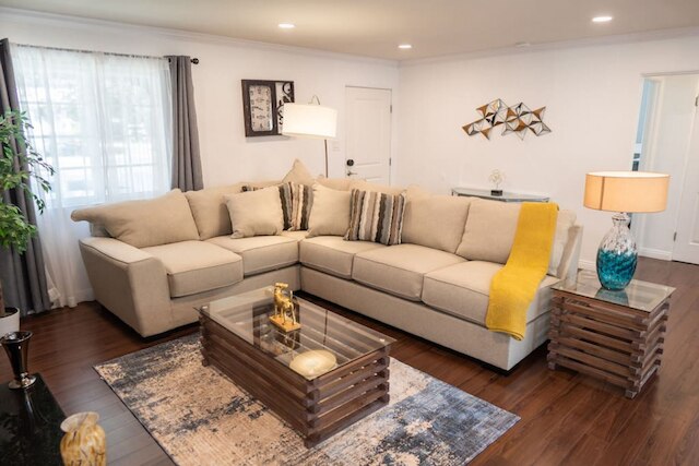 トランキィリ ベッドルーム ホーム イン ビューティフル ネイボーフッド P24