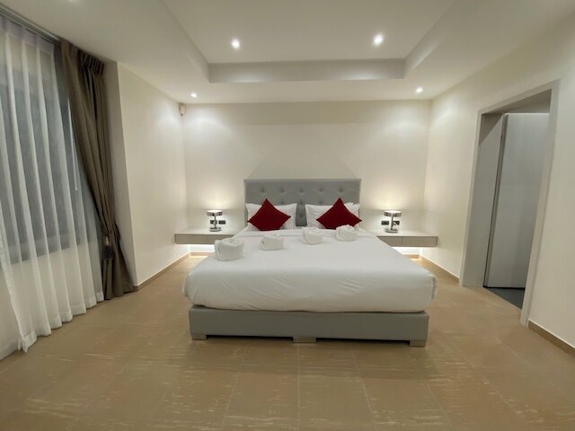 ラグジュアリープールヴィラ510 4BR 8-10人