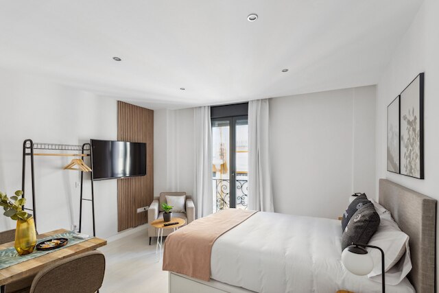 ライムホーム マドリード カジェ デ ラ パロマ