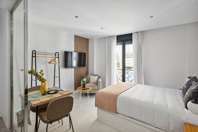 ライムホーム マドリード カジェ デ ラ パロマ