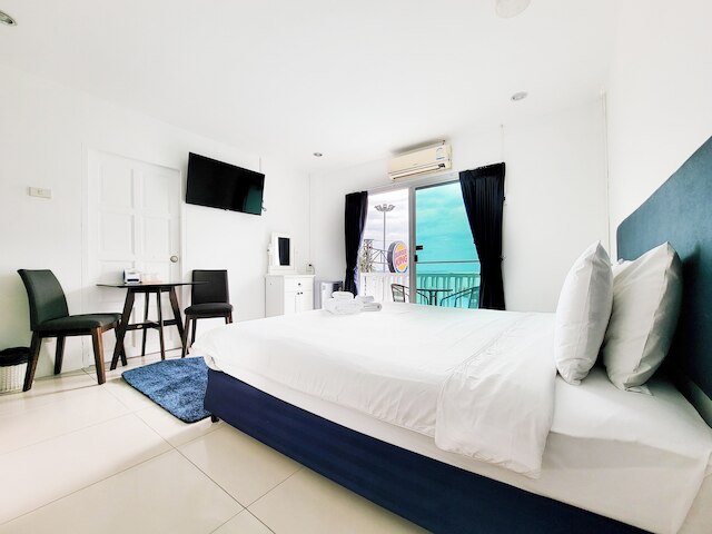 ジニーズパタヤ