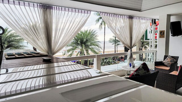 ジニーズパタヤ