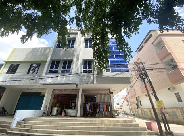 ホテル O ハッピー 777