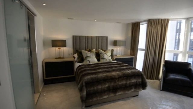 スペーシャス 3 ベッド  アパートメント イン ケンジントン ロンドン