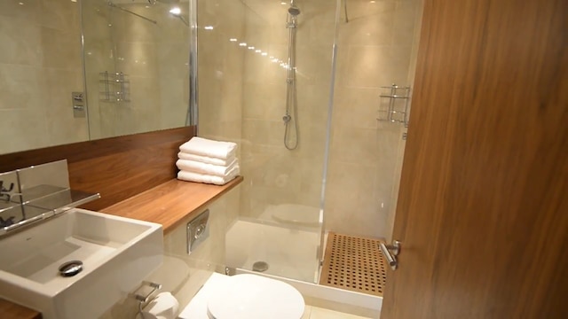 スペーシャス 3 ベッド  アパートメント イン ケンジントン ロンドン