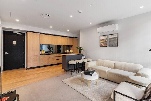 モディッシュリビング・イン・ウィンヤード・クォーター