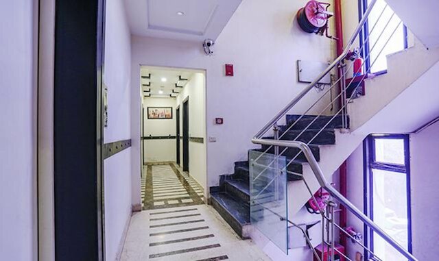 ファブホテル ブルー ムーン ホーム ステイ