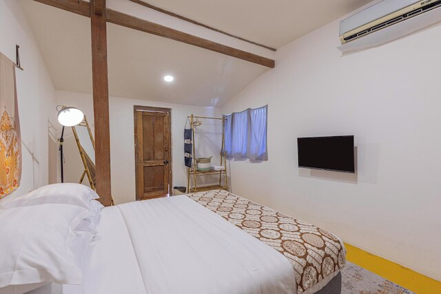 ユッケ・テンビ・ホームステイ