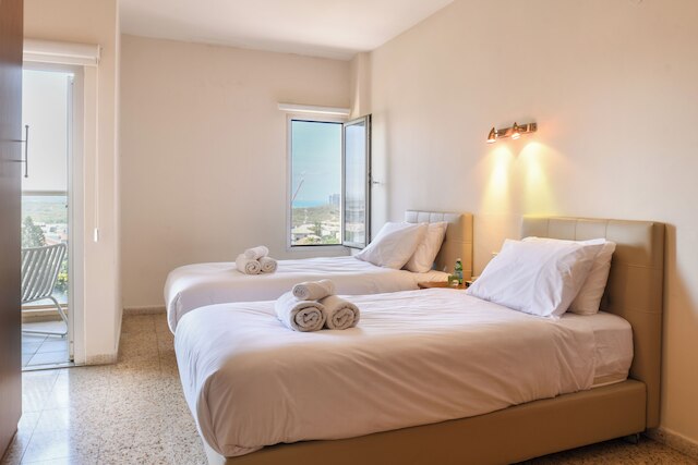 3BRシービュー・アパート・ビーチバイ・シーレント