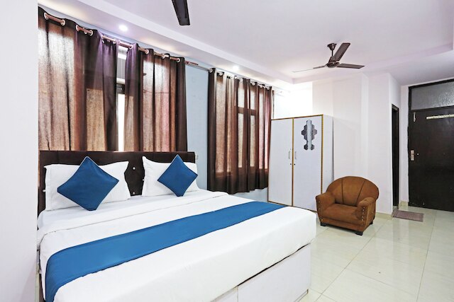 ホテル Raaso Inn Laxminagar Arrowより