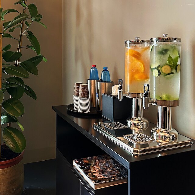 フロム・ブティック・ホテル