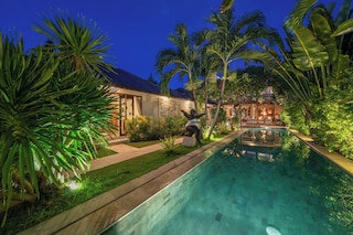 ヴィラ・テマン-セミニャックの高級4BRヴィラ