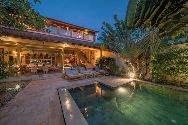 ヴィラ・テマン-セミニャックの高級4BRヴィラ