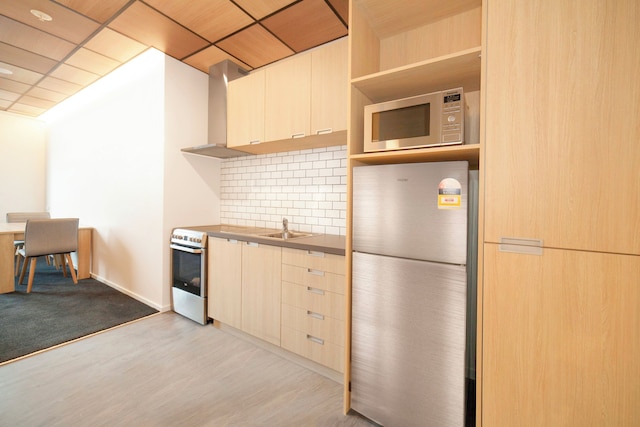 リバティアパートホテル