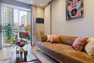 ルミナ プラチナム タワー アパートメンツ