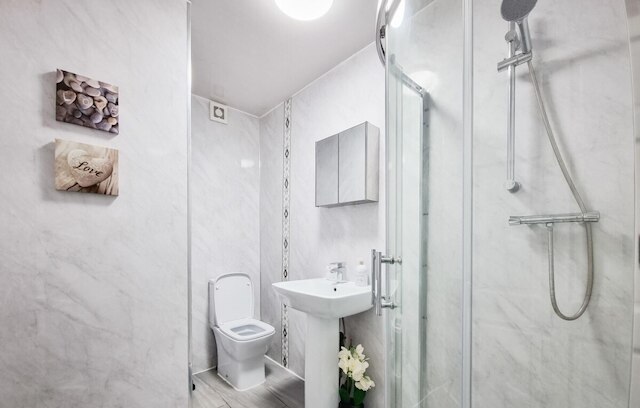 マーベラス  5 ベッド パーフェクト フォー ファミリー Oア コントラクター