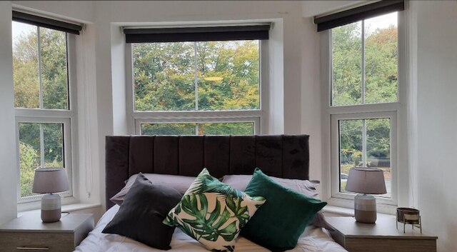 アストニッシング ハウス ウィズ アウトドア シーティング BBン