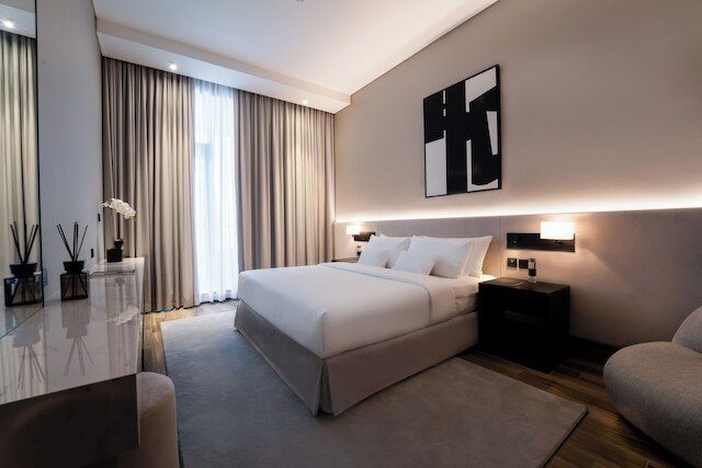 ルッソ・ホームテルズ・ジェイ・ワン