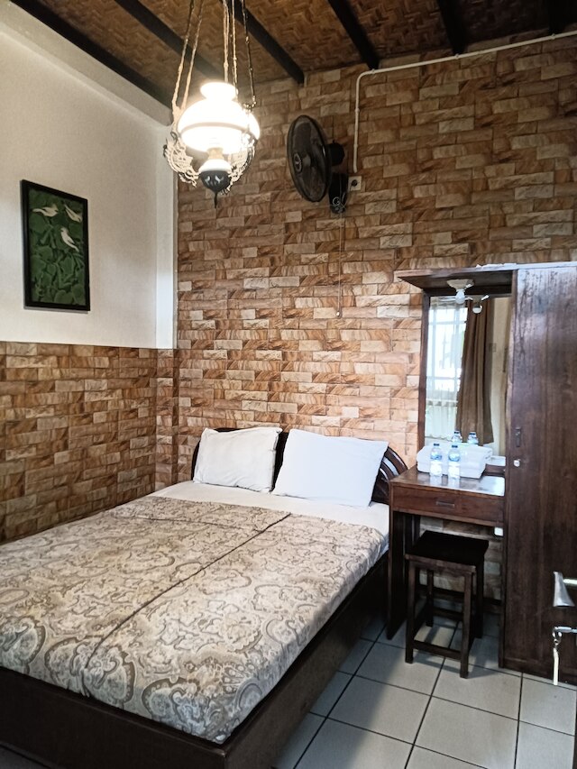 ブラドクイン＆レストラン