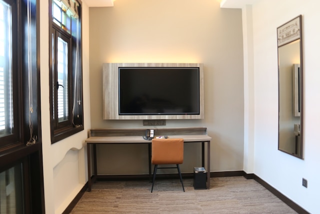 アクイーン プレステージホテル ラベンダー