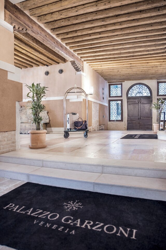 パラッツォガルゾニ