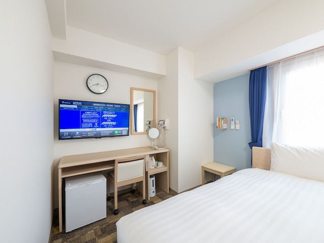 東横 INN 横浜駅西口