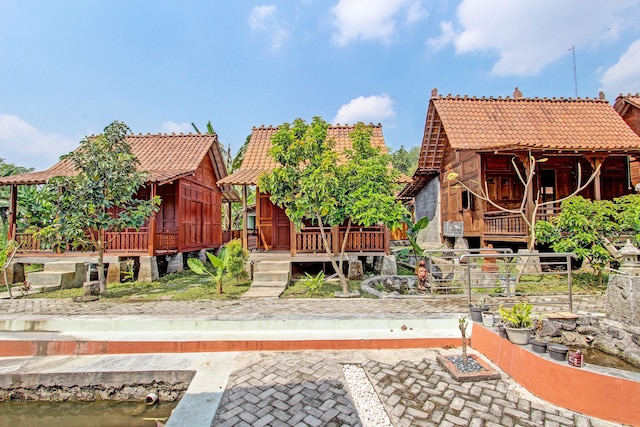 コレクションO 91582グリーンカソンガンコテージ