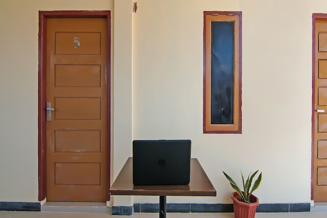 ホテル O プトリ ゲストハウス シャリーア ニア SPBU リンボ パンジャング