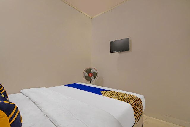 ホテル O プトリ ゲストハウス シャリーア ニア SPBU リンボ パンジャング