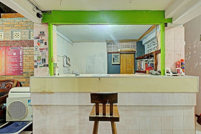 スポット オン 91915 ホームステイ スーパーマン