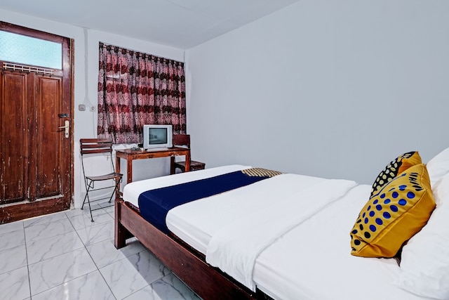 SPOT ON 91916 Joglo Doyong ホームステイ シャリーア