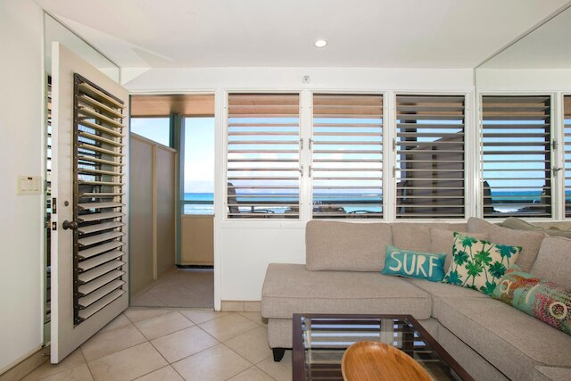 ナピリ ベイ NAB-107 バイ KBM