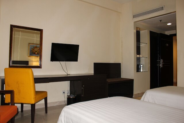 グランド アジア ホテル