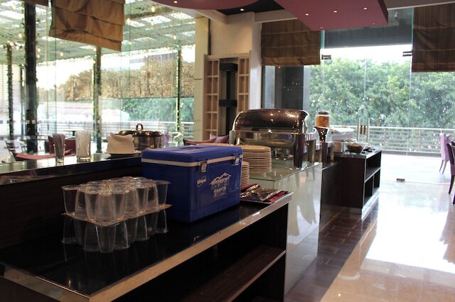 グランド アジア ホテル