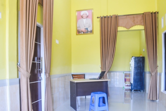 スポット オン 91463 オビー ゲスト ハウス