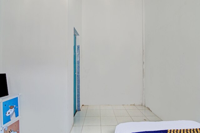 ホテル O ホームステイ ディンダ シャリーア ニア マスジド アル アミン