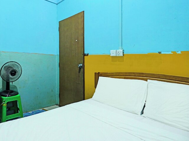 ホテル O ホームステイ スマラン バル シャリーア ニア ナゴヤ ヒル ショッピングモール