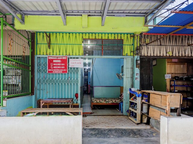 ホテル O ホームステイ スマラン バル シャリーア ニア ナゴヤ ヒル ショッピングモール