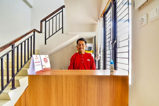 OYO  3346 ルコス コロンバス G5