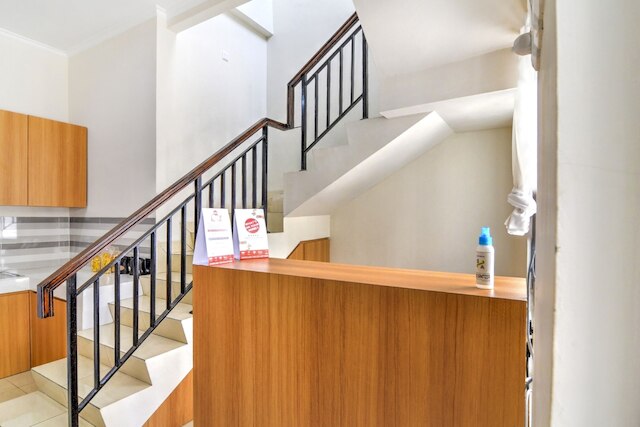 OYO  3346 ルコス コロンバス G5