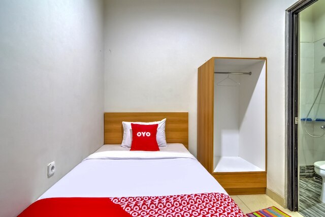 OYO  3346 ルコス コロンバス G5