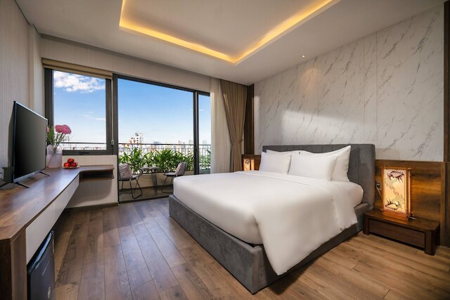 ラグジュアリー デュプレックス ペントハウス ウィズ プール フースボール