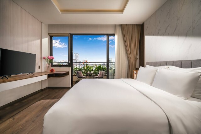 ラグジュアリー デュプレックス ペントハウス ウィズ プール フースボール