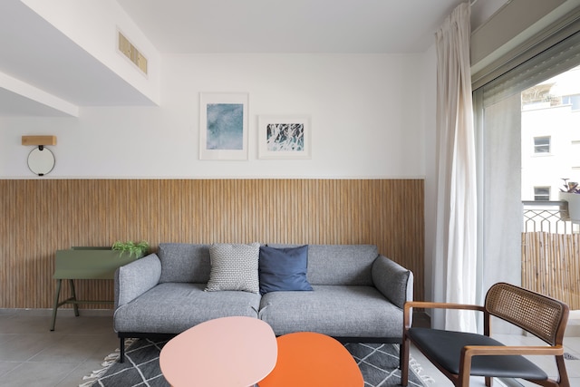 アメイジング ジャッファ バイ TLV2RENT