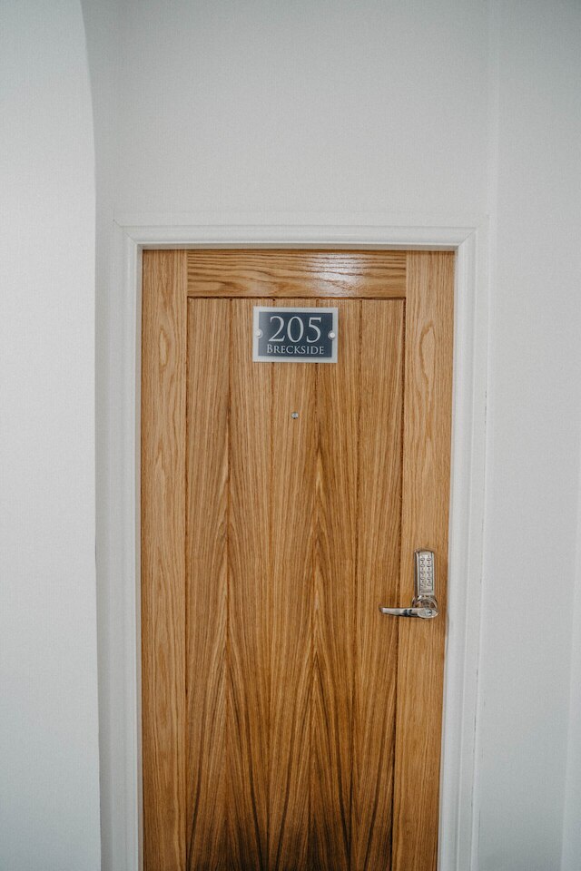 フラット アイアン アンフィールド