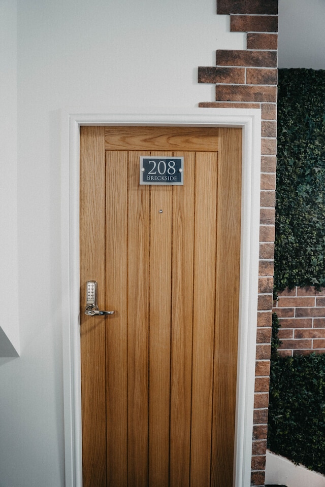 フラット アイアン アンフィールド