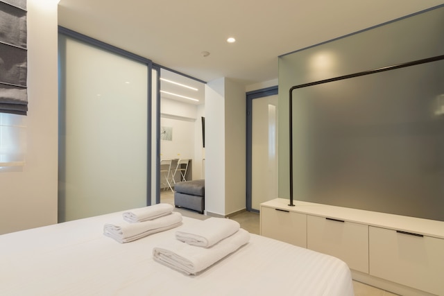 アテネシアタルアパートメンツ