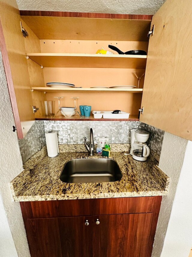 3801インディアンクリークドライブ