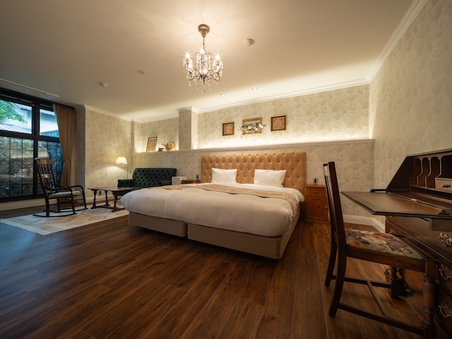 LONGINGHOUSE 旧軽井沢・諏訪ノ森